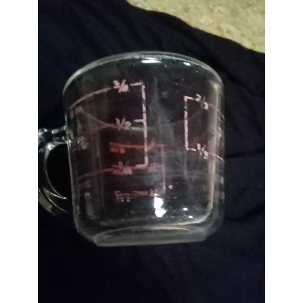 Vintage Rare Pyrex 3/4 C Glass Measuring Cup #18